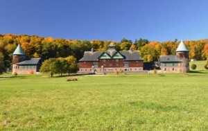 Vermont-tandem-tour-Shelburne-Farms-Farm-Barn